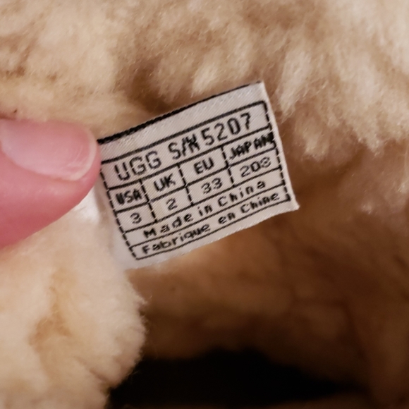 Cute Ugg Boots - Shearling Lined! - size 3 - Picture 4 of 6